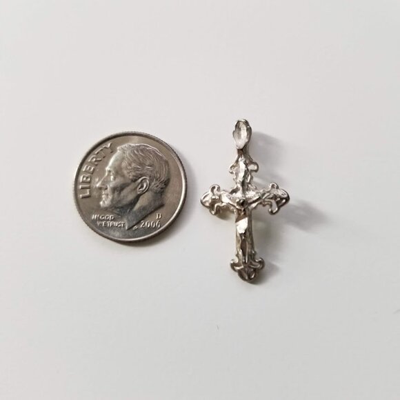 Vintage Silver 925 Cross Crucifix Pendant, Charm, Religious, Dainty - Picture 9 of 9